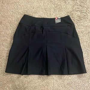Golfing Season is here! Under Armour Black Skort  NWT
